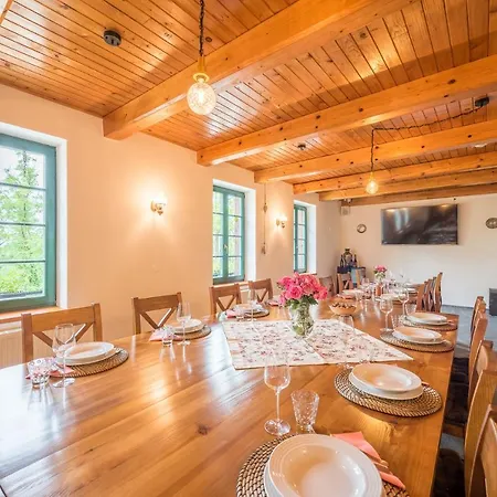Vinarstvi Vratil - Guest house *
