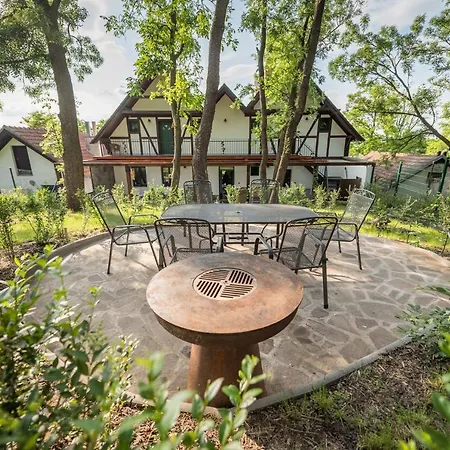 Vinarstvi Vratil - 3* Starovice