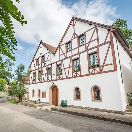 Vinarstvi Vratil - 3*