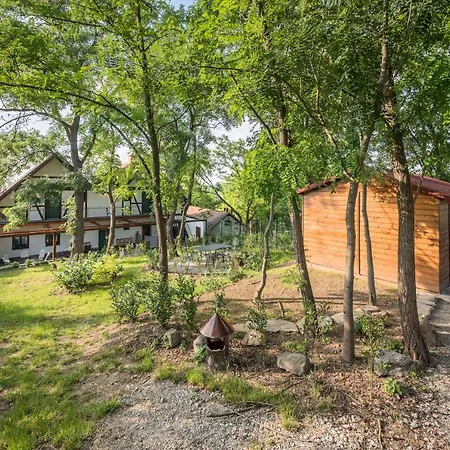 Pensjonat Vinarstvi Vratil - 3*