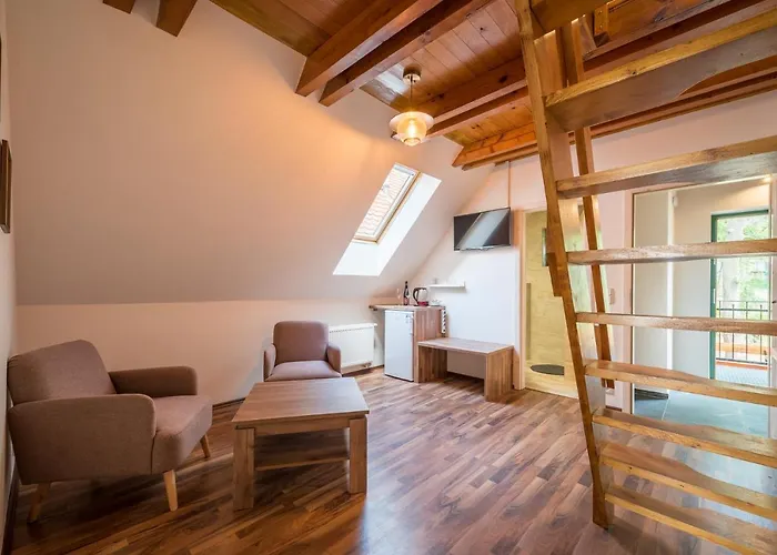 Vinarstvi Vratil - 3* Starovice